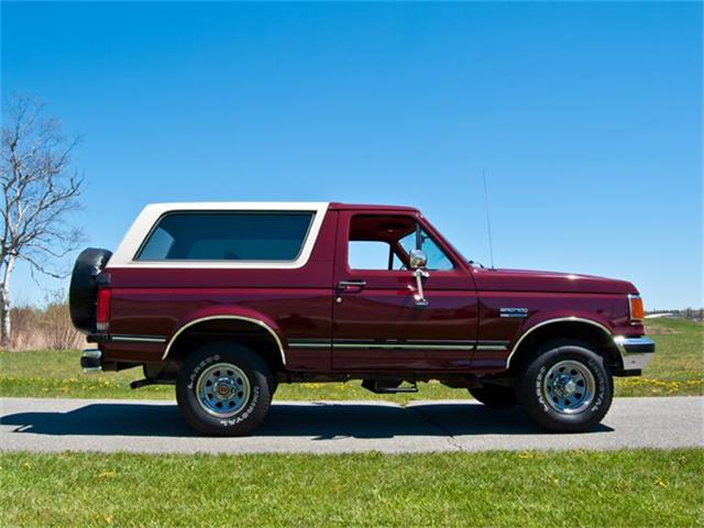 1989 Ford  Bronco XLT (CC-858257) for sale in Owls Head, Maine