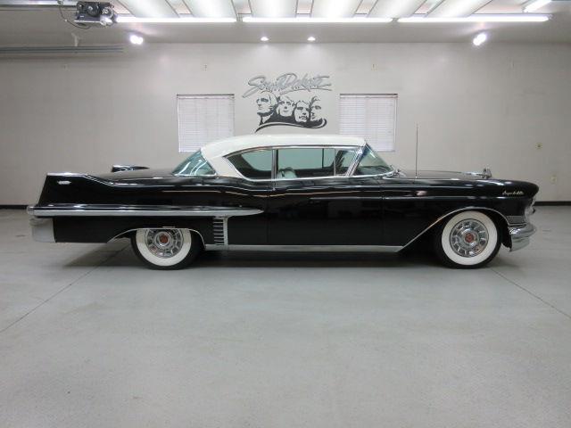 1957 Cadillac DeVille (CC-861782) for sale in Sioux Falls, South Dakota