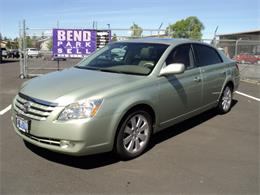 2005 Toyota Avalon (CC-862972) for sale in Bend, Oregon