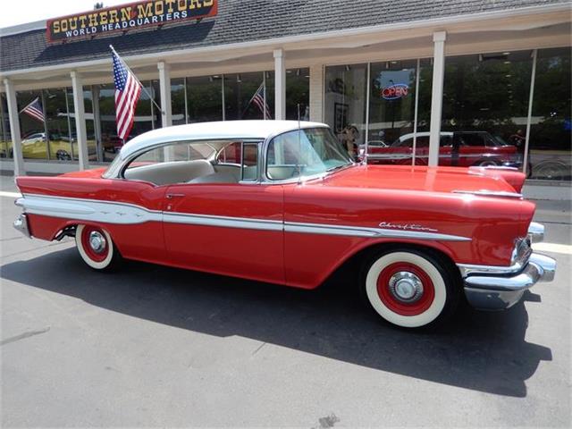 1957 Pontiac Chieftain (CC-869325) for sale in Clarkston, Michigan