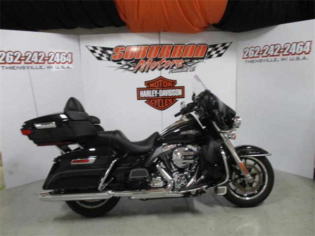 2015 Harley-Davidson® FLHTK - Ultra Limited (CC-874329) for sale in Thiensville, Wisconsin