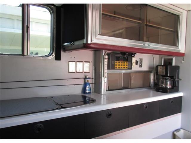 1999 Ford E-450 Custom RV 4X4 (CC-875454) for sale in Redlands, California