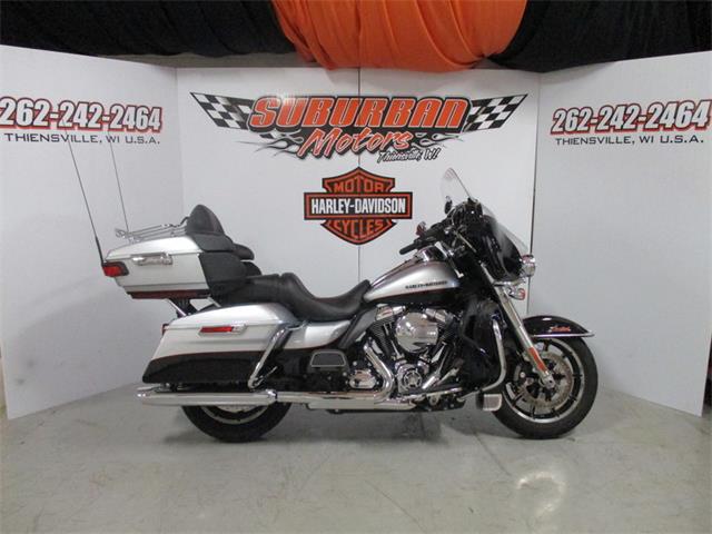 2015 Harley-Davidson® FLHTK - Ultra Limited (CC-875945) for sale in Thiensville, Wisconsin