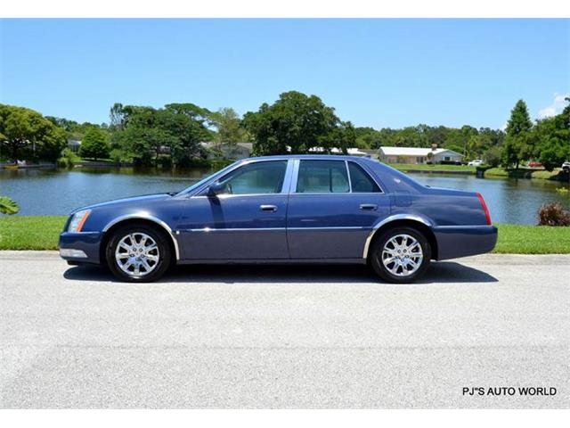 2009 Cadillac DTS (CC-876109) for sale in Clearwater, Florida
