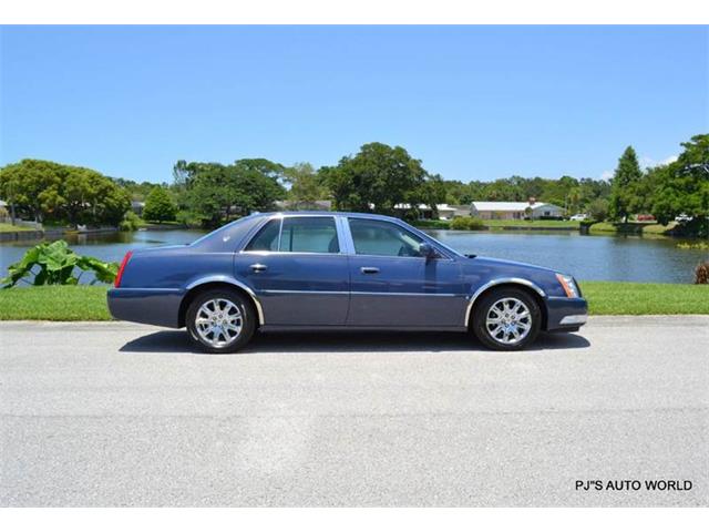 2009 Cadillac DTS (CC-876109) for sale in Clearwater, Florida