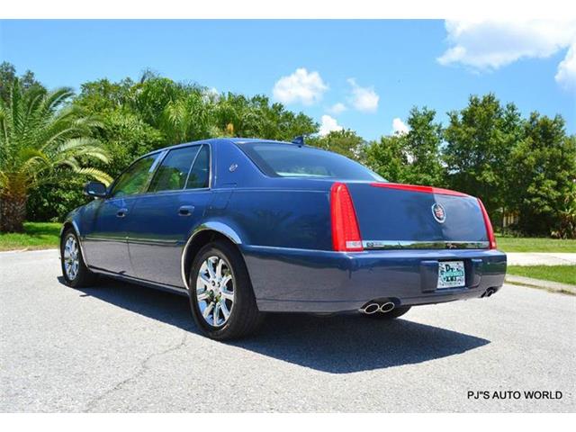 2009 Cadillac DTS (CC-876109) for sale in Clearwater, Florida