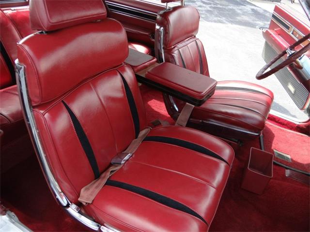 1967 Chrysler Imperial (CC-876614) for sale in Fairmont City, Illinois