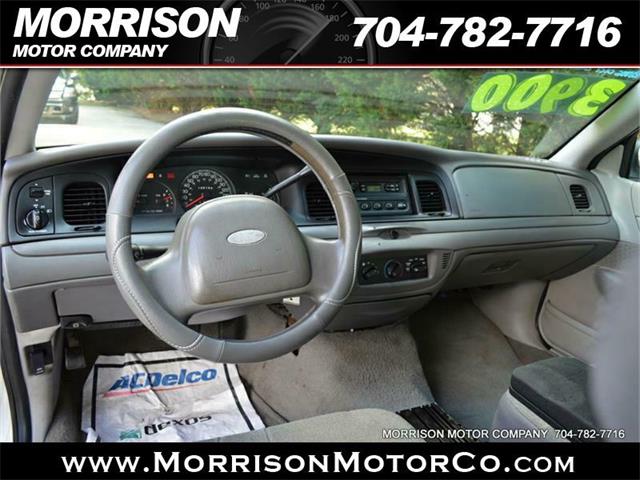 2002 Ford Crown Victoria (CC-876831) for sale in Concord, North Carolina
