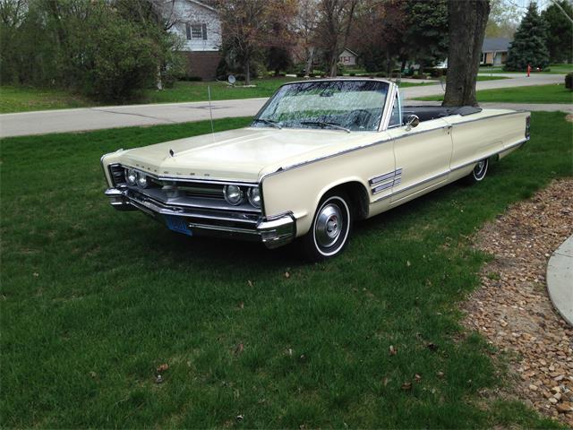 1966 Chrysler 300 (CC-876868) for sale in Milwaukee, Wisconsin