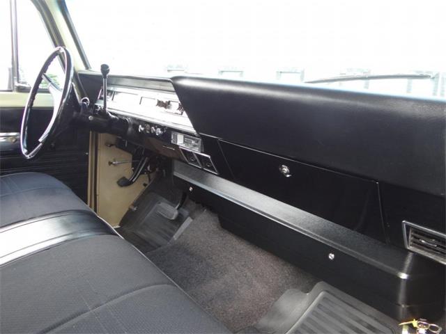 1971 International Harvester Travelall (CC-877050) for sale in Fairmont City, Illinois