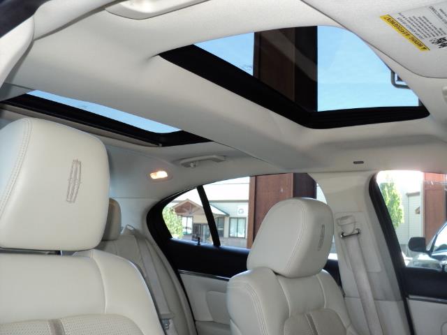 2009 Lincoln MKS Sedan 4D (CC-877484) for sale in Bend, Oregon