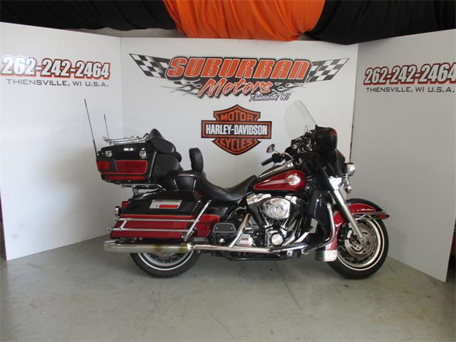 2005 Harley-Davidson® FLHTC - Electra Glide® Classic (CC-878777) for sale in Thiensville, Wisconsin
