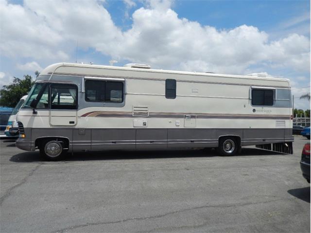 1993 Holiday Rambler IMPERIAL 36 (CC-879821) for sale in Ontario, California