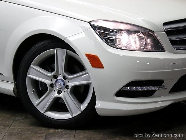 2011 Mercedes Benz C300 SPORT 4MATIC (CC-884231) for sale in Bensenville, Illinois