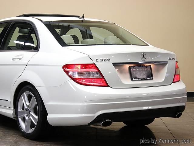 2011 Mercedes Benz C300 SPORT 4MATIC (CC-884231) for sale in Bensenville, Illinois