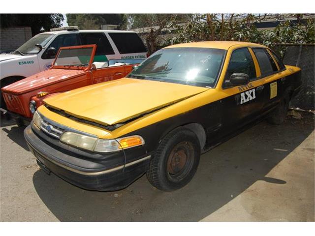 1997 Ford Crown Victoria (CC-884896) for sale in Northridge, California