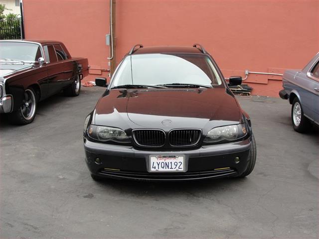 2002 BMW 325xi (CC-884944) for sale in Los Angeles, California