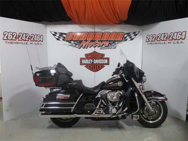 2003 Harley-Davidson® FLHTCU - Ultra Classic® Electra Glide® (CC-887521) for sale in Thiensville, Wisconsin