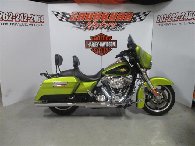 2011 Harley-Davidson® FLHX - Street Glide® (CC-887823) for sale in Thiensville, Wisconsin