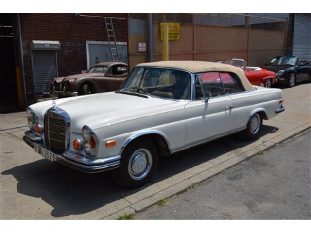 1968 Mercedes-Benz 250SE (CC-888834) for sale in Astoria, New York