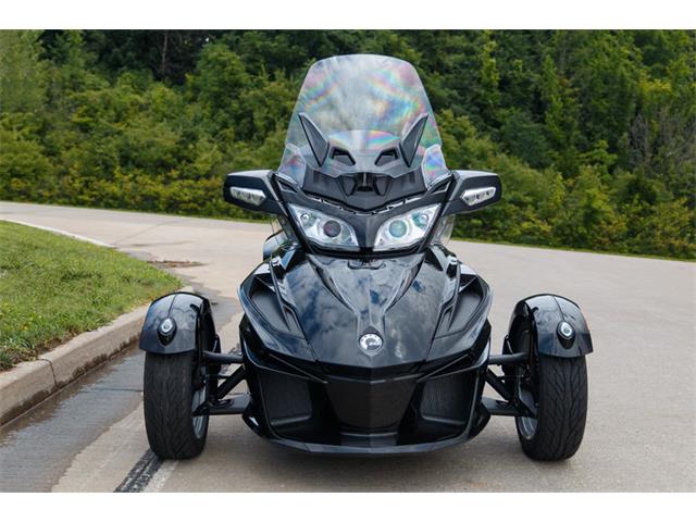 2016 Can-Am Spyder (CC-889573) for sale in St. Charles, Missouri