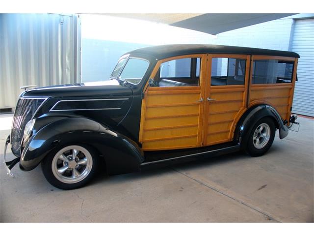 1937 Ford Deluxe Woody Wagon (CC-889584) for sale in Phoenix, Arizona