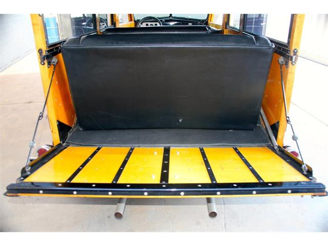 1937 Ford Deluxe Woody Wagon (CC-889584) for sale in Phoenix, Arizona