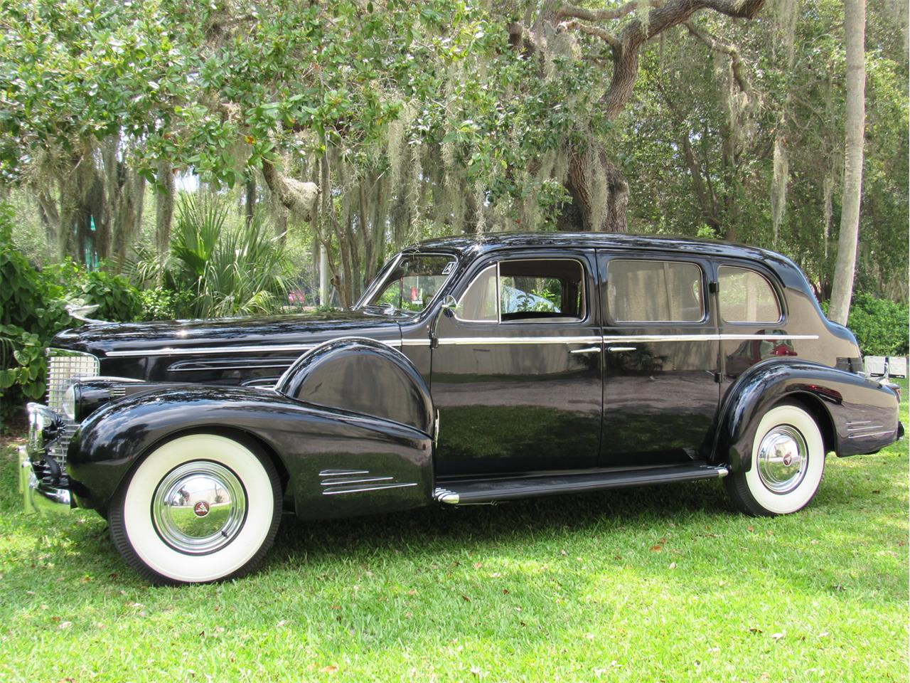 Cadillac v16 Imperial sedan