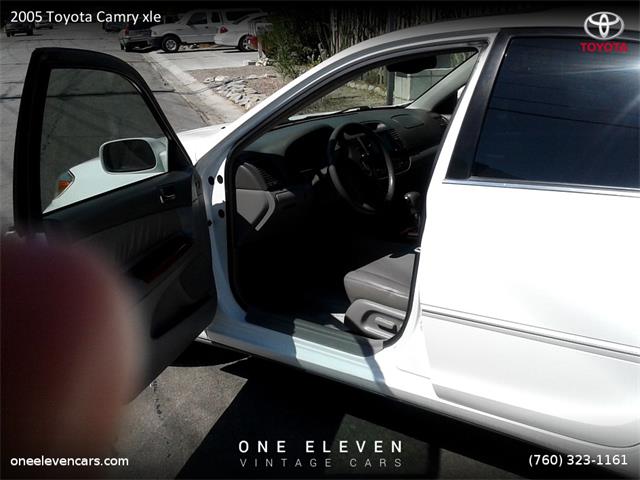 2005 Toyota Camry xle (CC-890367) for sale in Palm Springs, California