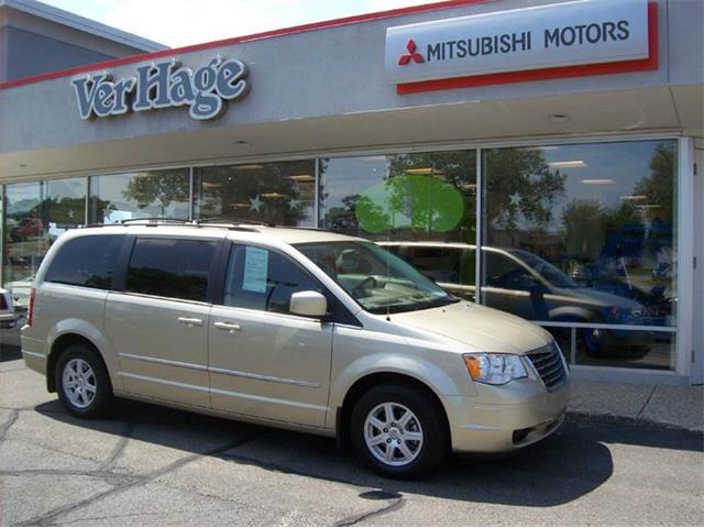 2010 Chrysler Town & Country (CC-894273) for sale in Holland, Michigan