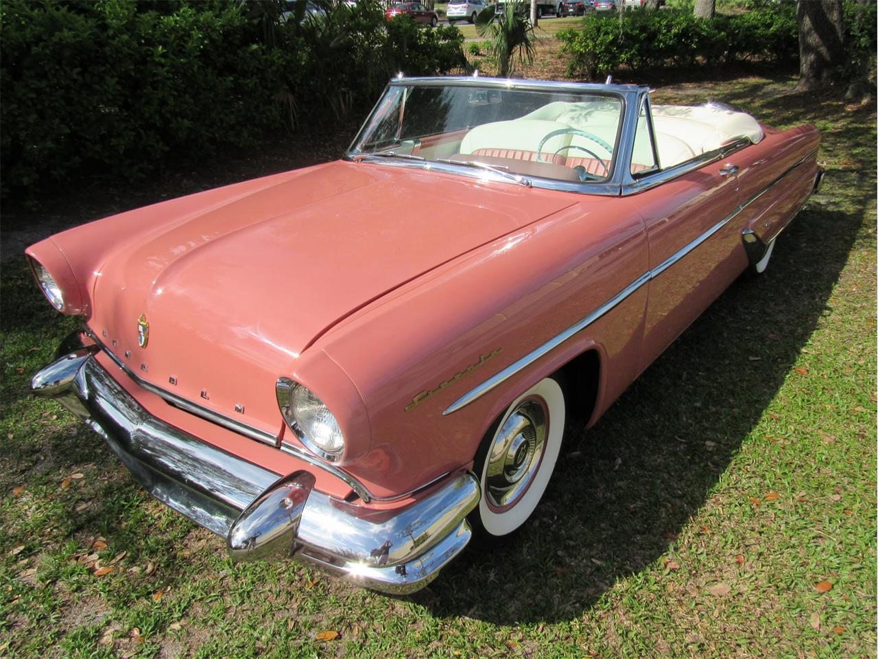 Lincoln capri 1955