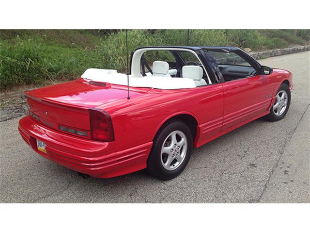 1994 Oldsmobile Cutlass Supreme Convertible (CC-895758) for sale in Auburn, Indiana