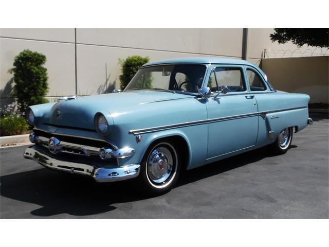 1954 Ford Customline (CC-895963) for sale in Corona, California