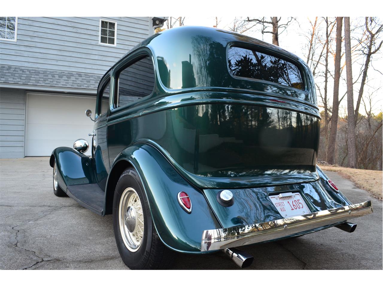1933 Ford Tudor for Sale CC896165