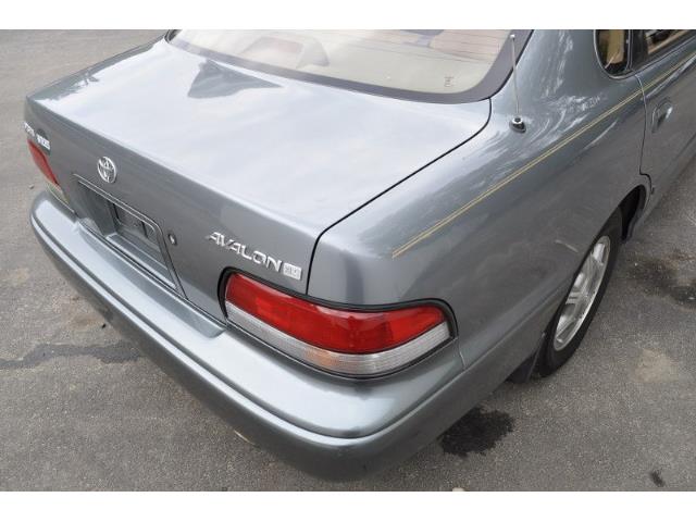 1995 Toyota Avalon (CC-896380) for sale in Milford, New Hampshire
