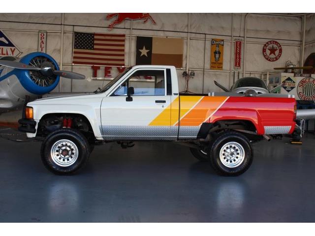 1985 Toyota Pickup (CC-898338) for sale in Addison, Texas
