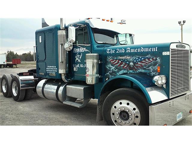 1984 Freightliner "California Stretch" Tractor (CC-899014) for sale in Auburn, Indiana
