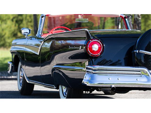 1957 Ford Fairlane 500 Skyliner Retractable Hardtop F-Code (CC-899520) for sale in Auburn, Indiana