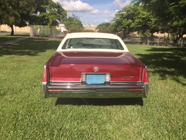 1977 Cadillac Fleetwood Brougham (CC-901318) for sale in Miami, Florida
