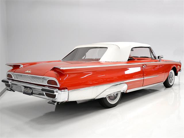 1960 Ford Sunliner (CC-901881) for sale in Macedonia, Ohio