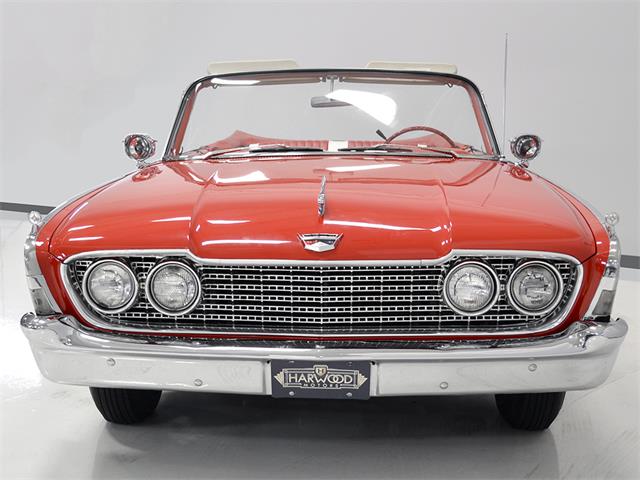 1960 Ford Sunliner (CC-901881) for sale in Macedonia, Ohio