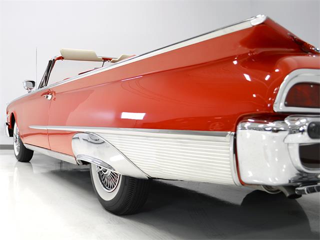 1960 Ford Sunliner (CC-901881) for sale in Macedonia, Ohio