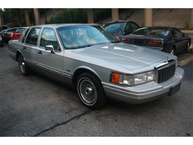 1992 Lincoln Premiere (CC-902289) for sale in Wildwood, New Jersey