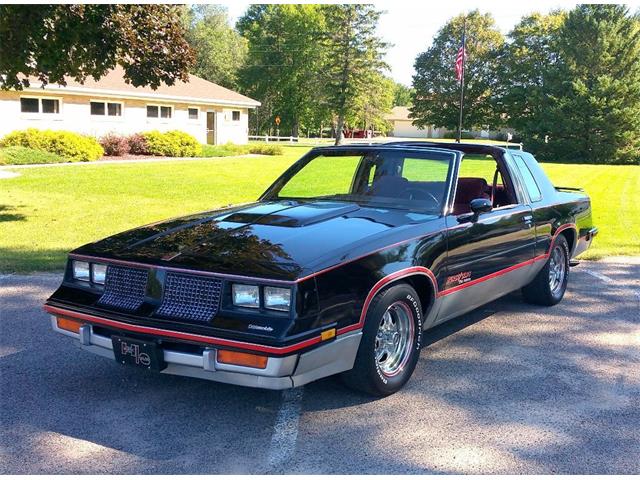 1983 Oldsmobile CUTLASS  HURST/OLDS (CC-902484) for sale in Maple Lake, Minnesota