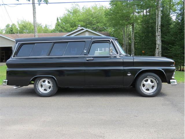 1965 GMC Suburban (CC-904283) for sale in North Andover, Massachusetts