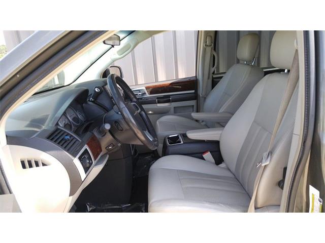 2010 Chrysler Town & Country Touring Plus (CC-905005) for sale in Sioux City, Iowa