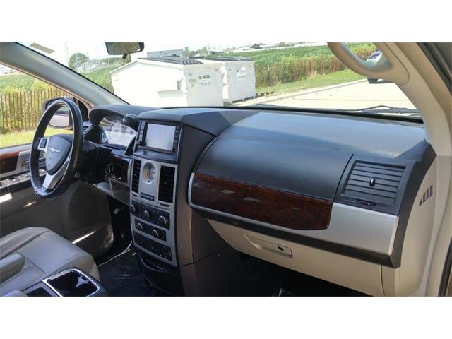 2010 Chrysler Town & Country Touring Plus (CC-905005) for sale in Sioux City, Iowa