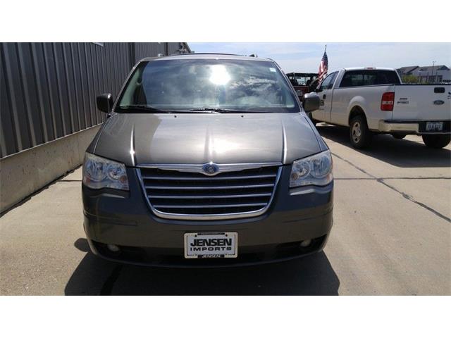2010 Chrysler Town & Country Touring Plus (CC-905005) for sale in Sioux City, Iowa
