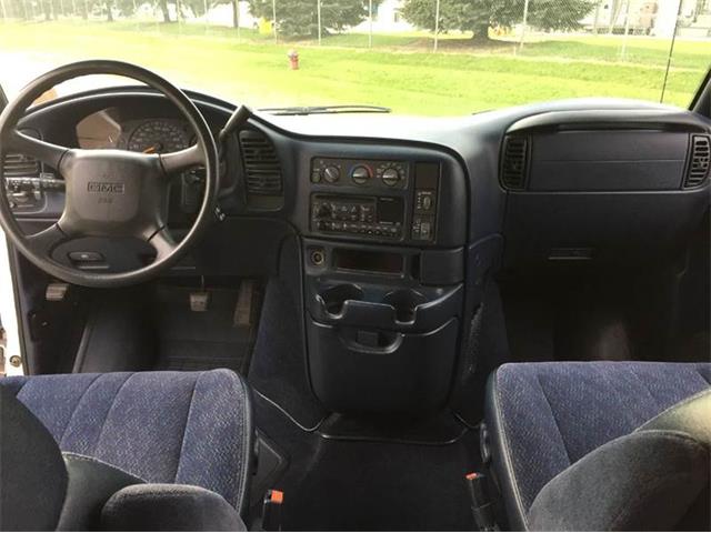 1999 GMC Safari (CC-906348) for sale in East Dundee , Illinois