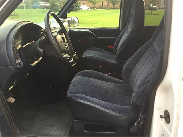 1999 GMC Safari (CC-906348) for sale in East Dundee , Illinois